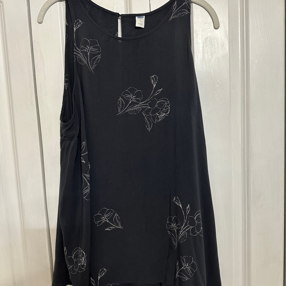 Black Floral Sleeveless Top